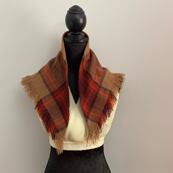 Autumn Leaves Vintage Wool Knit Scarf - Picture 6 of 9